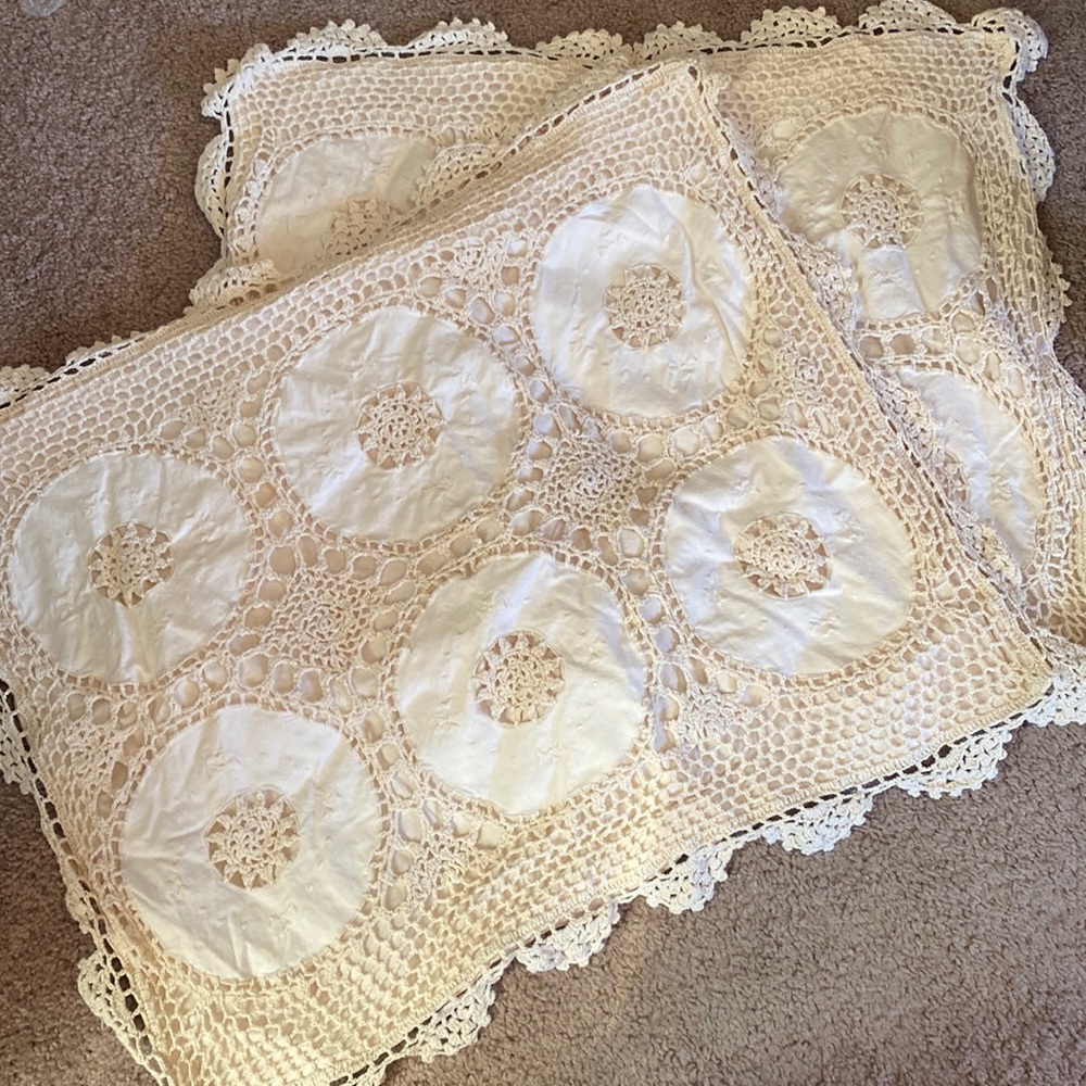Cottagecore Crochet Pillowcase Set